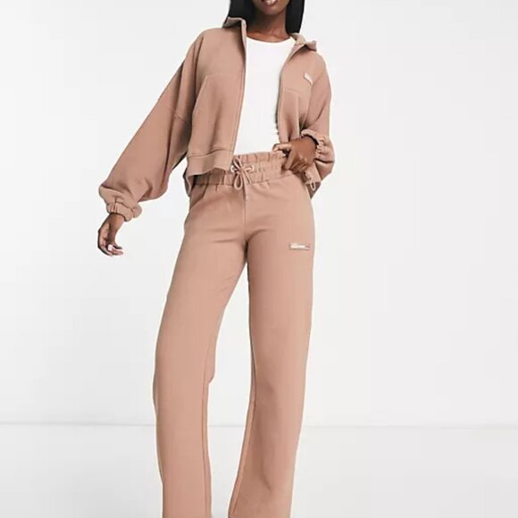 Ellesse Campenelle Cropped Hoodie NWT Size Medium - Picture 6 of 8